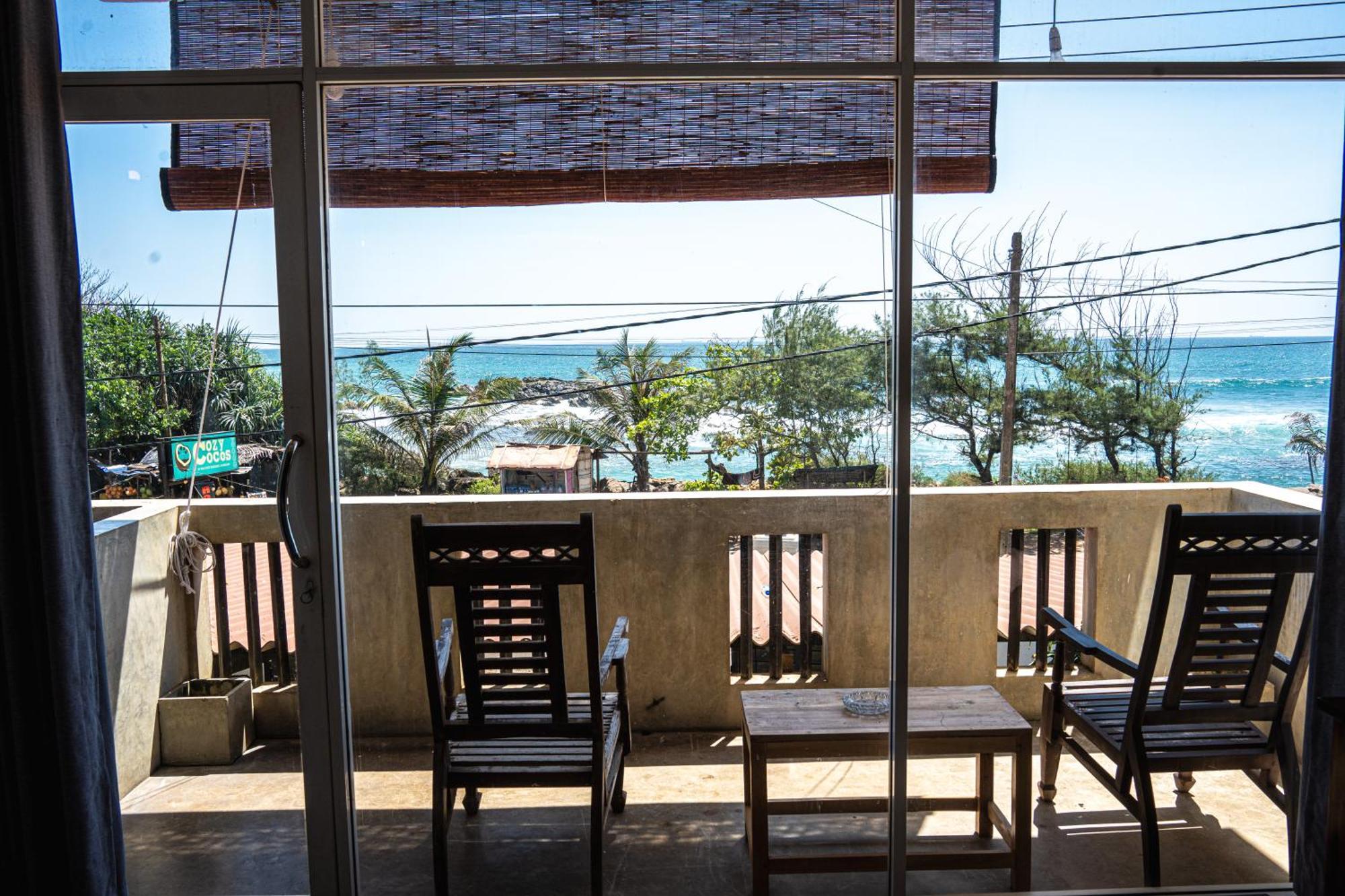 Cocos Hotell Midigama East Eksteriør bilde